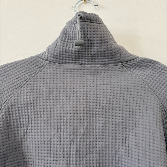 Lululemon Waffle Knit Funnel Neck Long Sleeve Rhino Grey Sz 12 - Picture 5 of 9